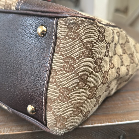 Gucci GG Canvas Med Princy Tote - Picture 7 of 16